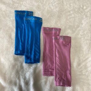 Zensah calf compression sleeves.